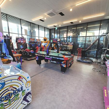 Gangneung Chonpines Ocean Suites Hotel Bagian luar foto